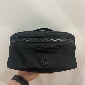 Lululemon cosmetic case